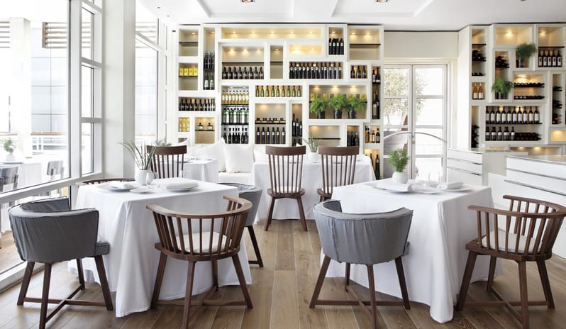 Hotel Arts dining room